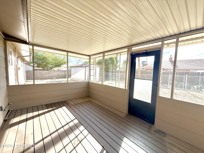 Building Photo - 8411 E Sommer Dr