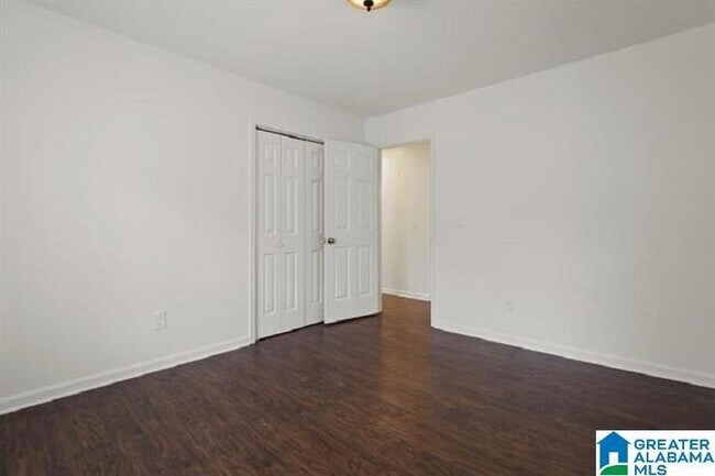 Building Photo - 2106 Montreat Pkwy