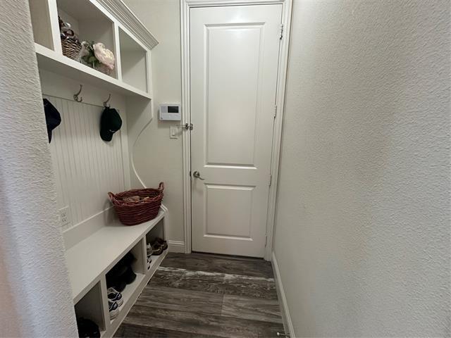 Building Photo - 5109 Rosewood Ln