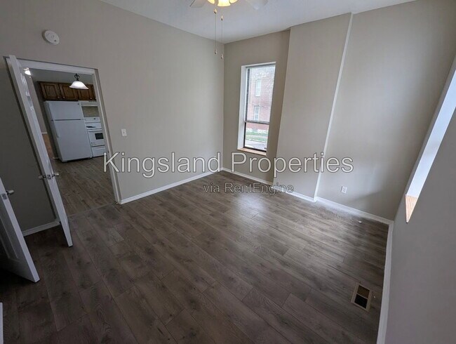 Building Photo - 3300 Shenandoah Ave