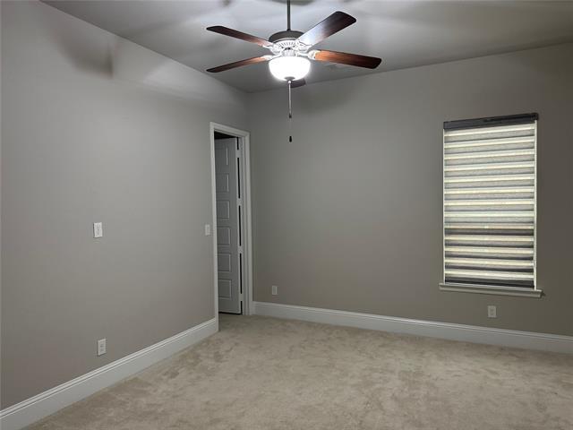 Building Photo - 16553 Prairie Oak Rd