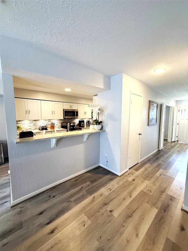 Building Photo - 14331 Still Meadow Dr