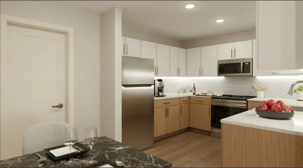 Building Photo - The Reserve at Clarkstown