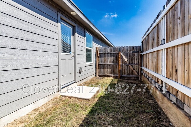 Building Photo - 4407 Grassland Pass