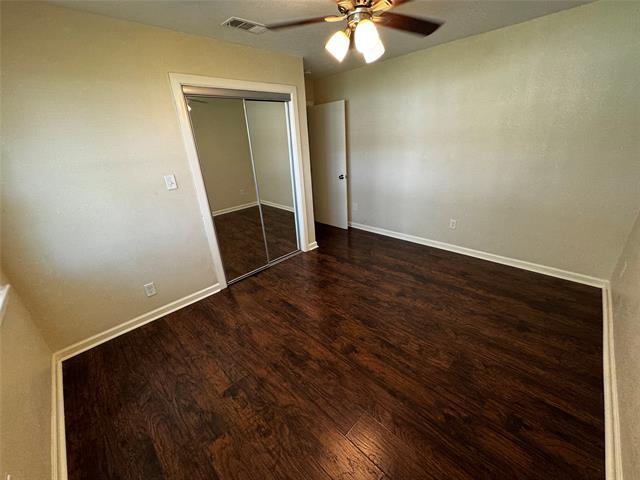 Building Photo - 923 Green Castle Dr