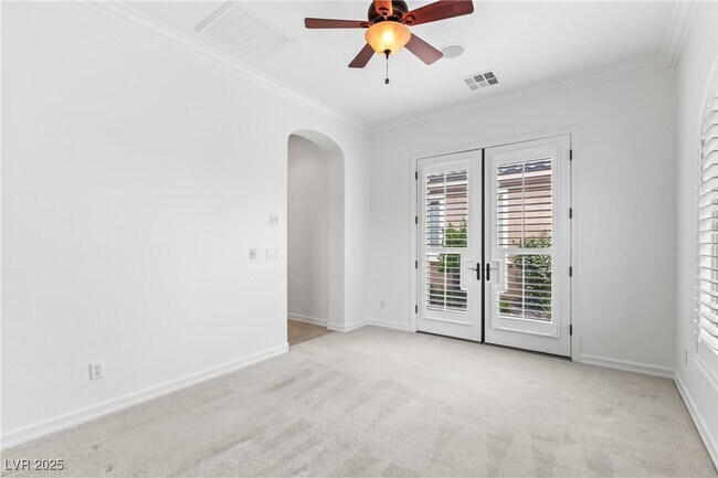 Building Photo - 58 Contrada Fiore Dr