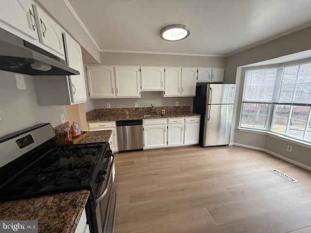 Building Photo - 7814 Solomon Seal Dr