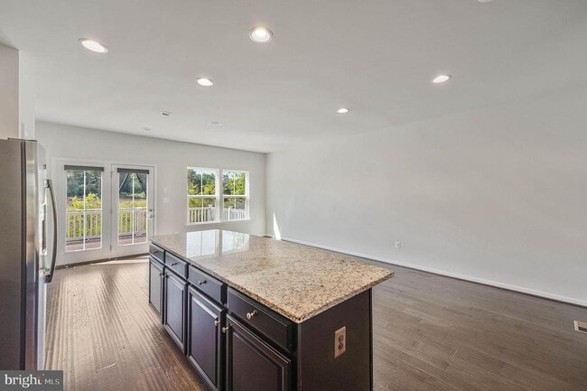 Building Photo - 10711 Hinton Wy