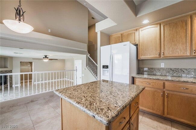 Building Photo - 1849 Glory Lily Ct