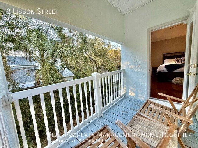 Building Photo - 2 Lisbon St