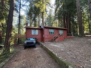 Building Photo - Serene mountain setting in Felton