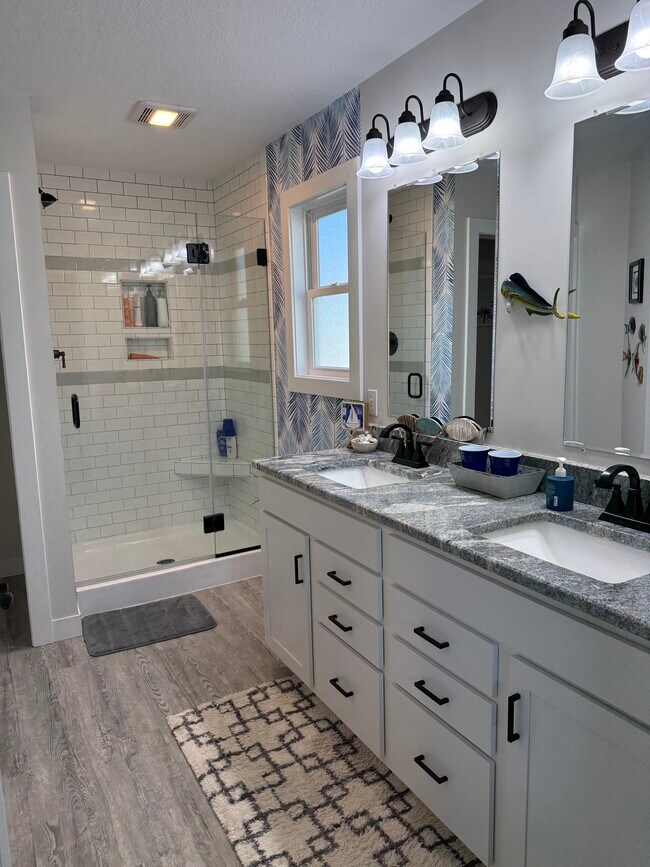 Building Photo - 6808 Verandah Ln