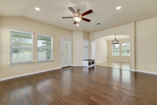 Building Photo - 18421 Tallgrass Prairie Dr