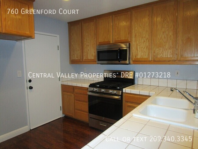 Building Photo - 760 Greenford Ct