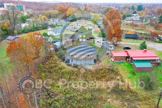 Building Photo - 97 Blakley Subdivision Rd