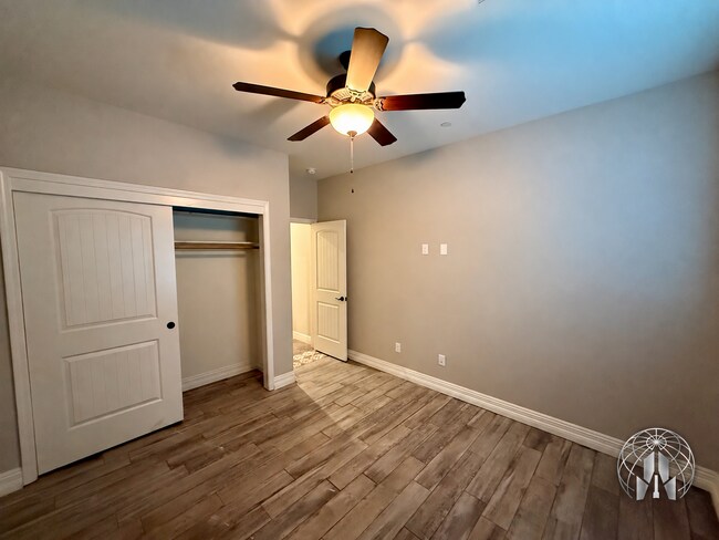 Building Photo - 5121 Anaconda Ave