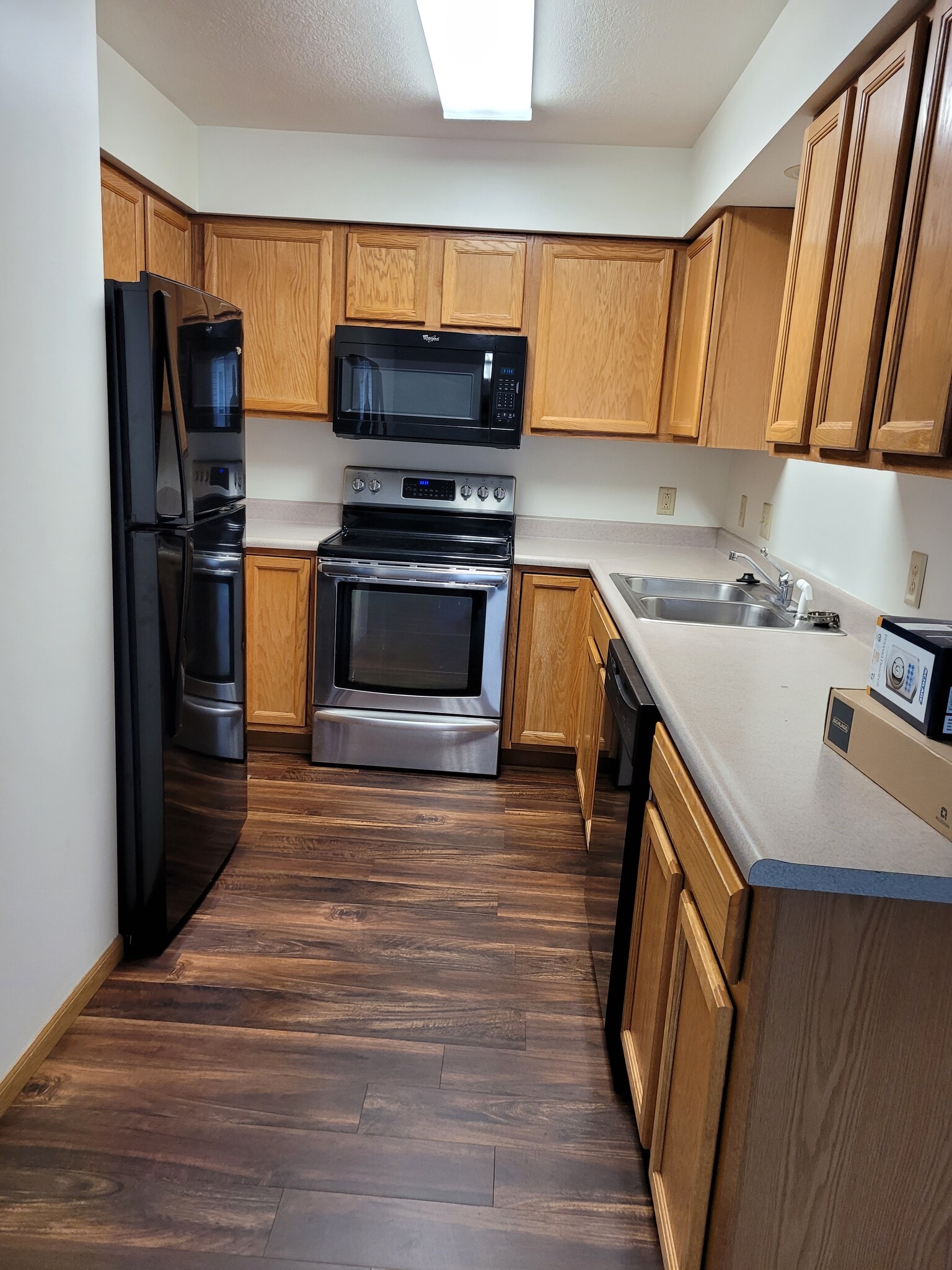 Kitchen - 119 W Meade Ave