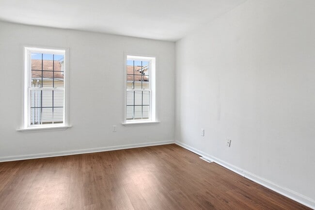 Building Photo - Spacious 3 Bedroom, 1.5 Bath Single Family Home in Harrisburg, Pa!