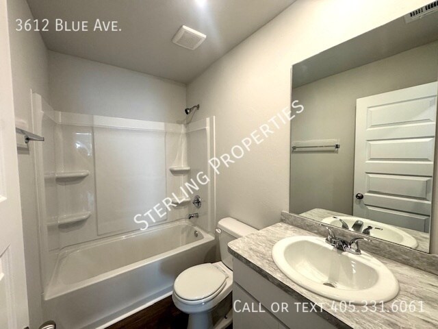 Building Photo - 3612 Blue Ave