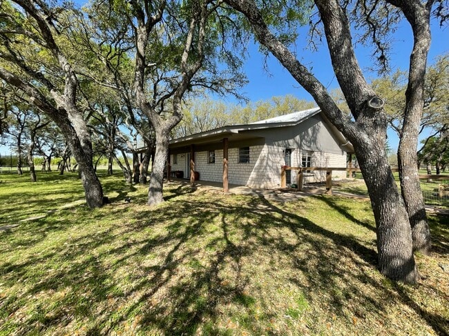 Building Photo - 6315 Beau Allen Ct