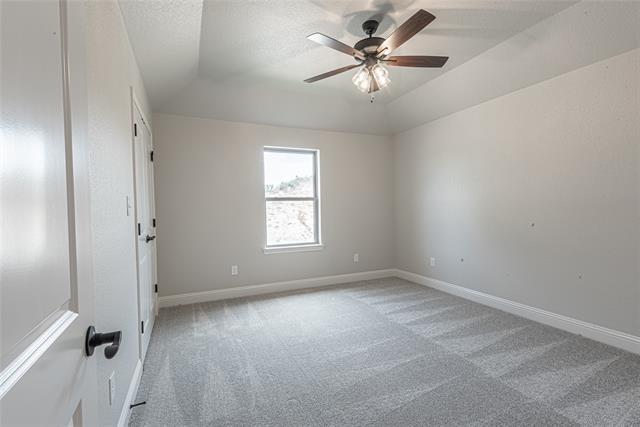 Building Photo - 10008 Vly Oak Ct