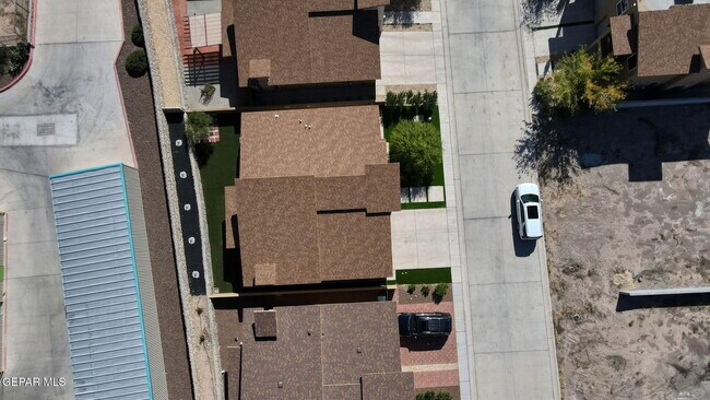 Building Photo - 1031 Vinton Ave