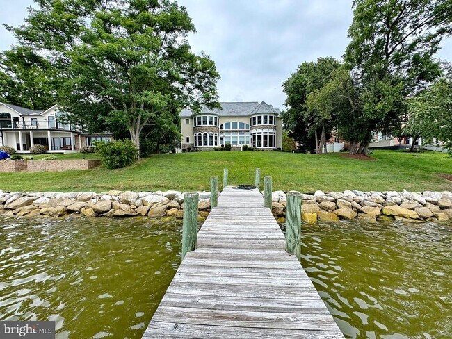Building Photo - 11660 Bachelors Hope Ct