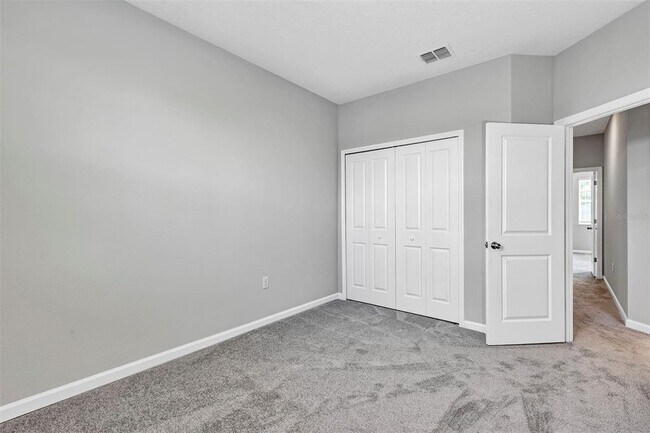 Building Photo - 518 Lady Palm St