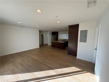 Building Photo - 1336 Calle Tulipan