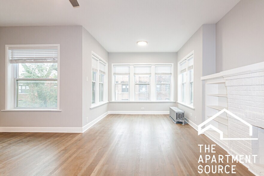 Primary Photo - 1452 W Winnemac Ave