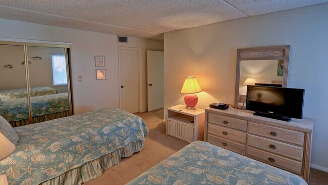 Building Photo - 3900 Gulf Blvd