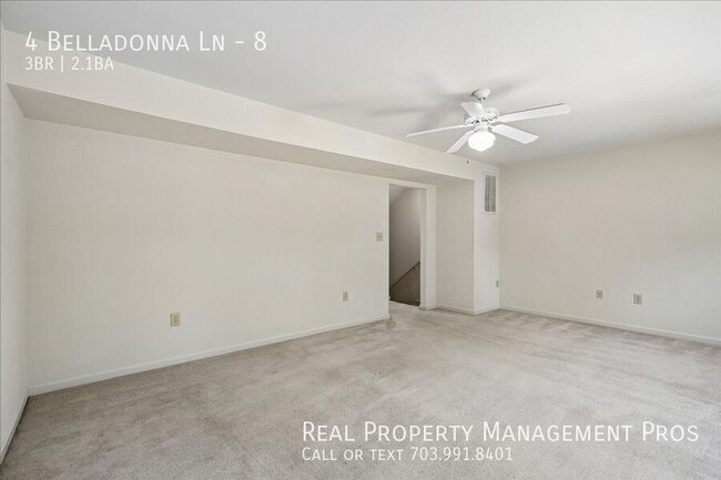 Building Photo - 4 Belladonna Ln