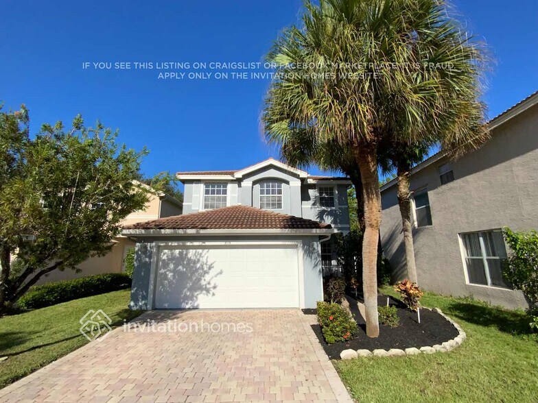 Primary Photo - 5115 Crescent Moon Dr