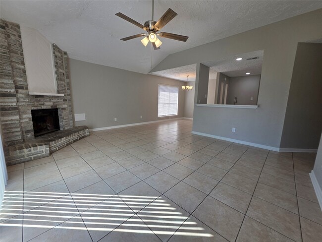 Building Photo - 406 Capehill Dr