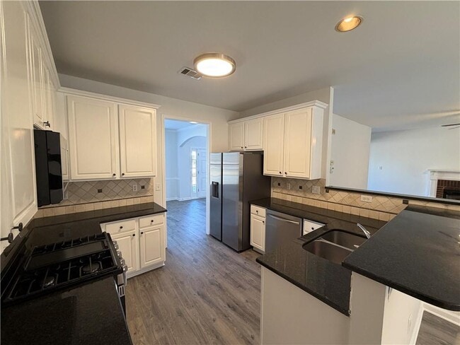 Building Photo - 505 Summer Breeze Ct.