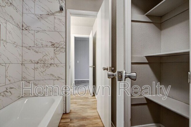 Building Photo - 8075 NW 23rd St