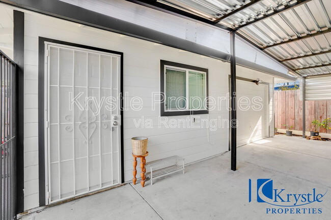 Building Photo - 118 Halabuk Ct