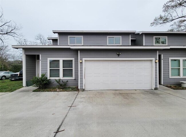 Primary Photo - 6805 Larkstone St