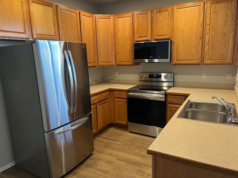 Kitchen - 5109 Fruited Plains Ln