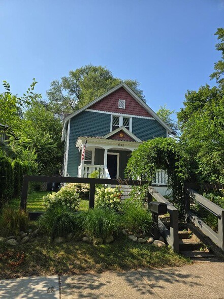 Building Photo - 1412 Lane Blvd