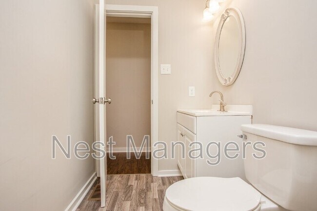 Building Photo - 4616 Pine Needle Ct