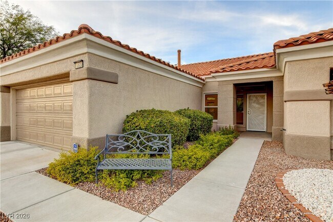 Building Photo - 10820 Dover Creek Ave