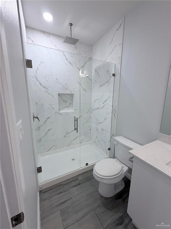 Building Photo - 13 Clinton St