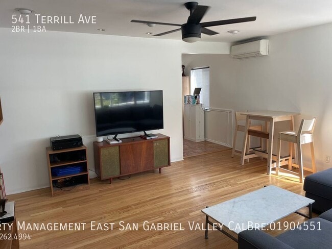 Building Photo - 541 Terrill Ave