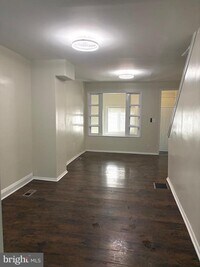 Building Photo - 1518 S Marston St