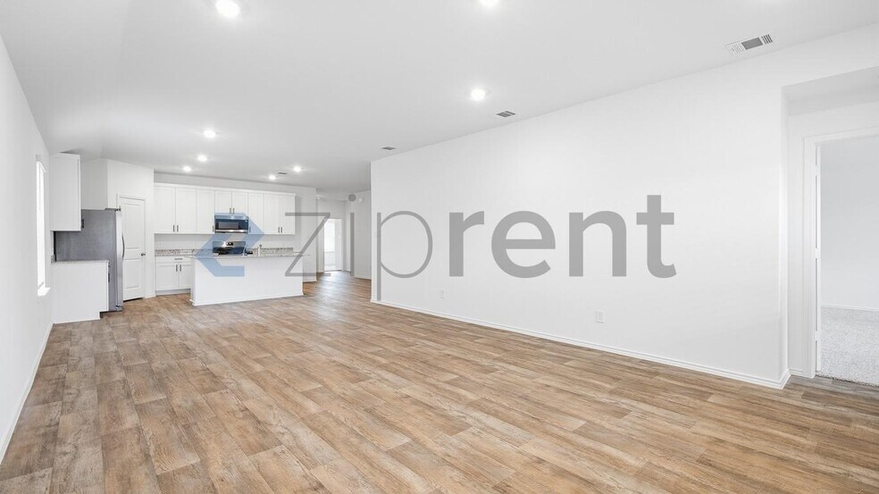 Building Photo - Unit