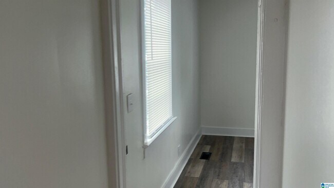 Building Photo - 2026 Princeton Ave SW