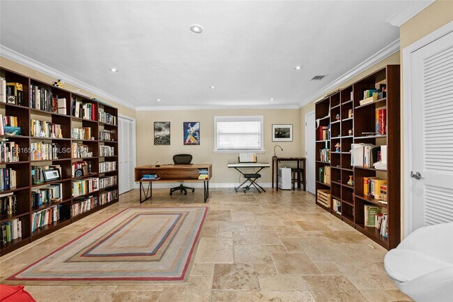 Building Photo - 7360 SW 115th St