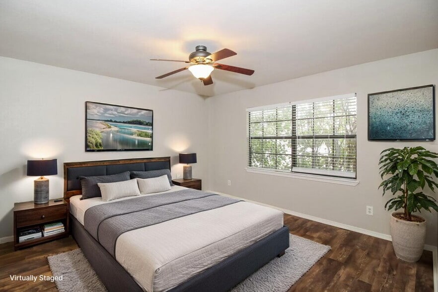 Building Photo - 5609 Powers St