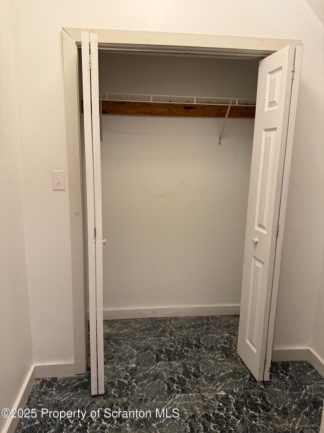 Building Photo - 457 Madison Ave